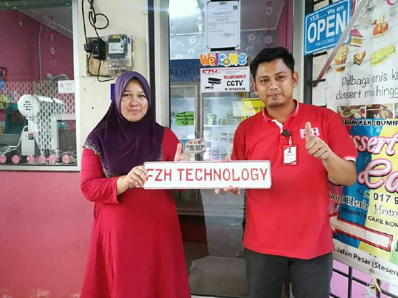 photo_6235509975501875612_x