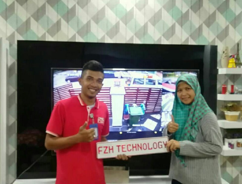 photo_6235509975501875619_x