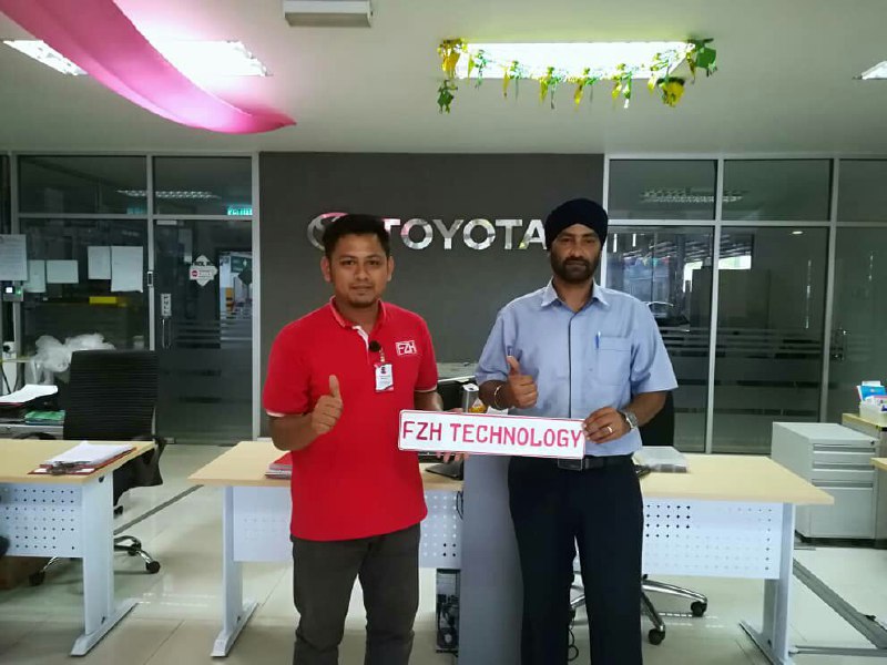 photo_6235509975501875632_x