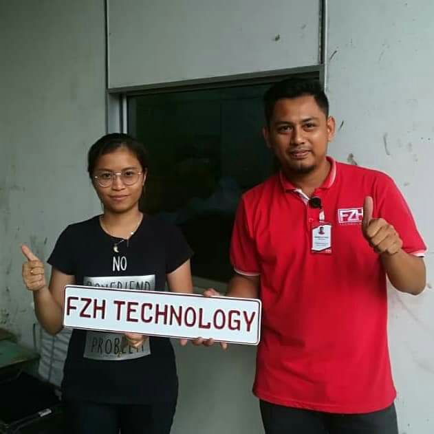 photo_6237904866445994454_x